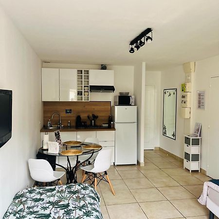 Ferienwohnung Le Chaleureux - Disneyland, Parking Gratuit Montry Exterior foto